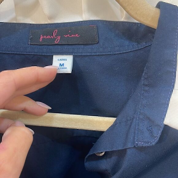 Pearly Vine Navy button-down with white details - Picture 3 of 4